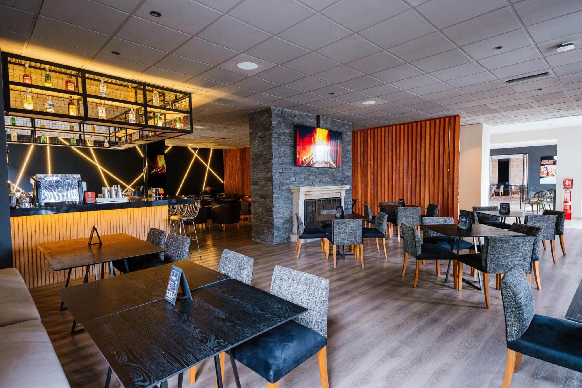 Wyndham Costa Del Sol Cajamarca Hotel Eksteriør billede