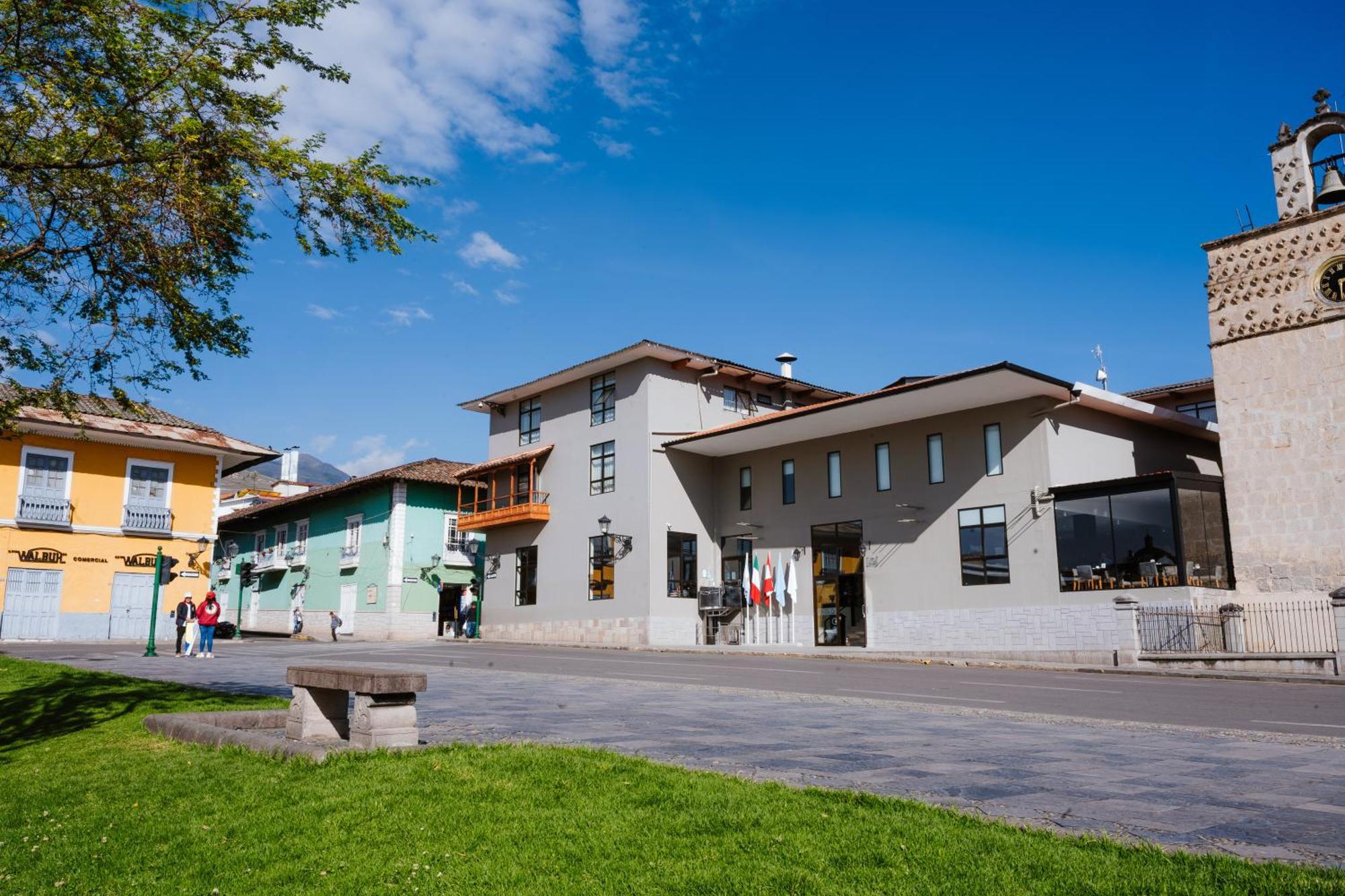 Wyndham Costa Del Sol Cajamarca Hotel Eksteriør billede