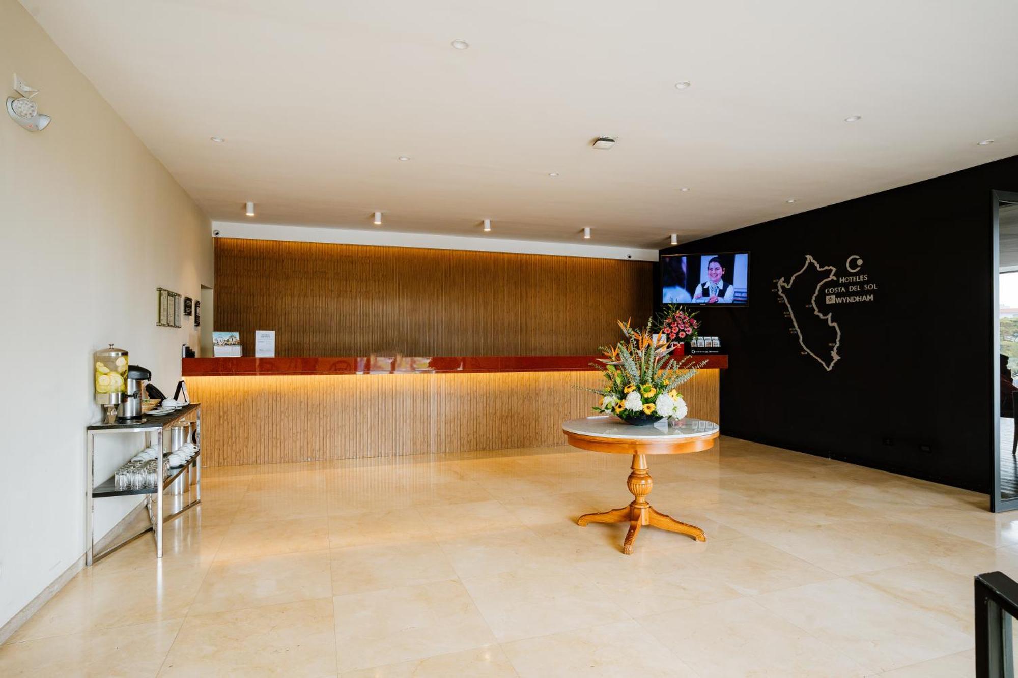 Wyndham Costa Del Sol Cajamarca Hotel Eksteriør billede